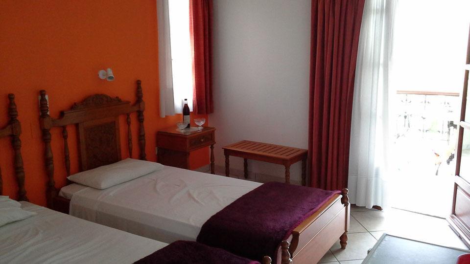 Hotel Agnanti Ágios Konstantínos Zewnętrze zdjęcie